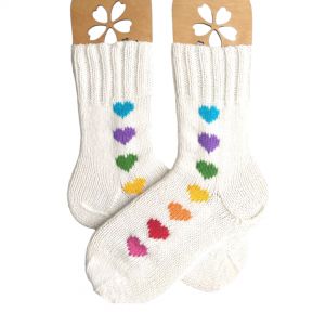 Вязаные носки с сердечками купить подарок девушке сердечки радуга